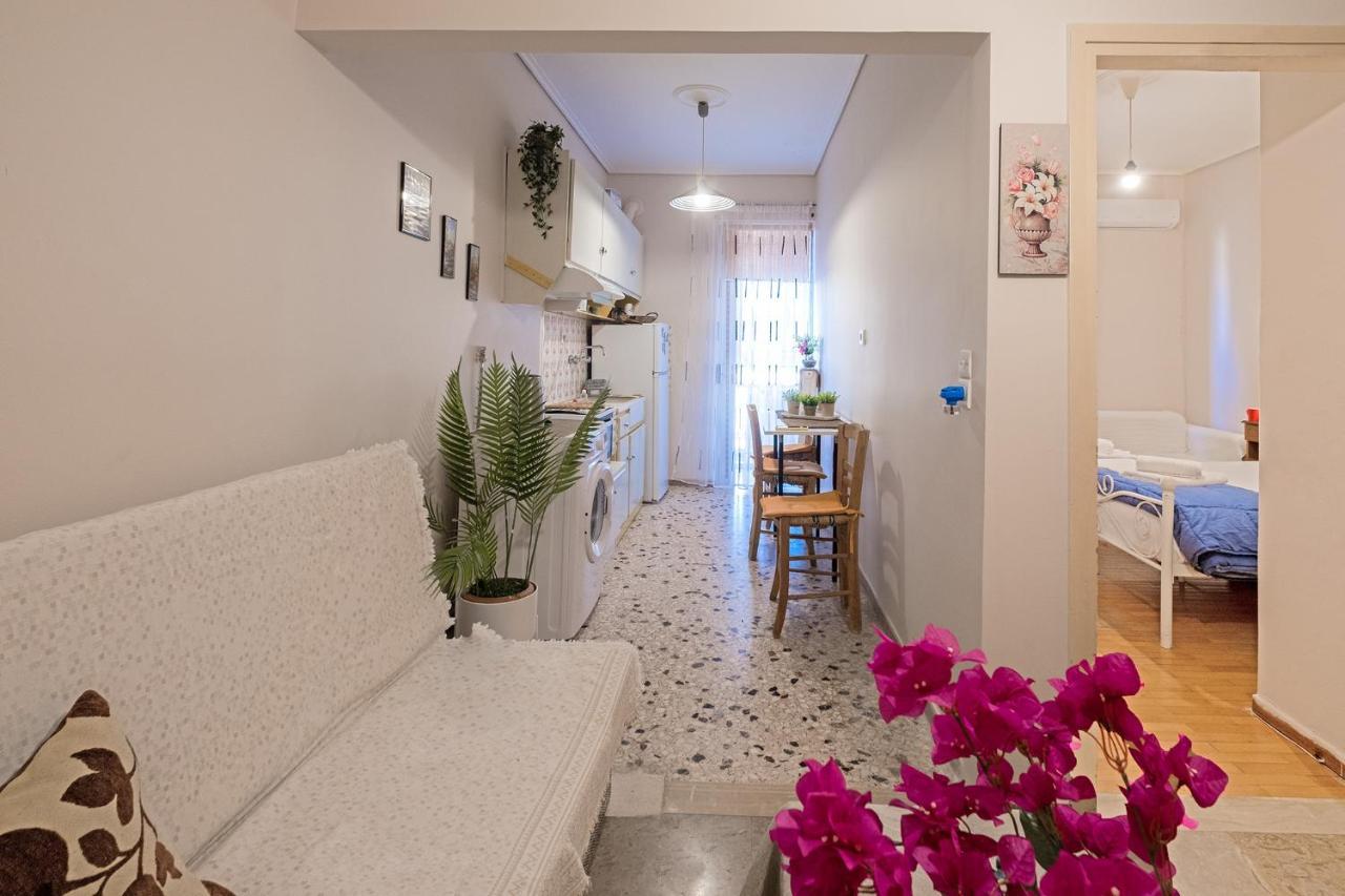 Serenity & Cozy Apartment Kalamata Ngoại thất bức ảnh