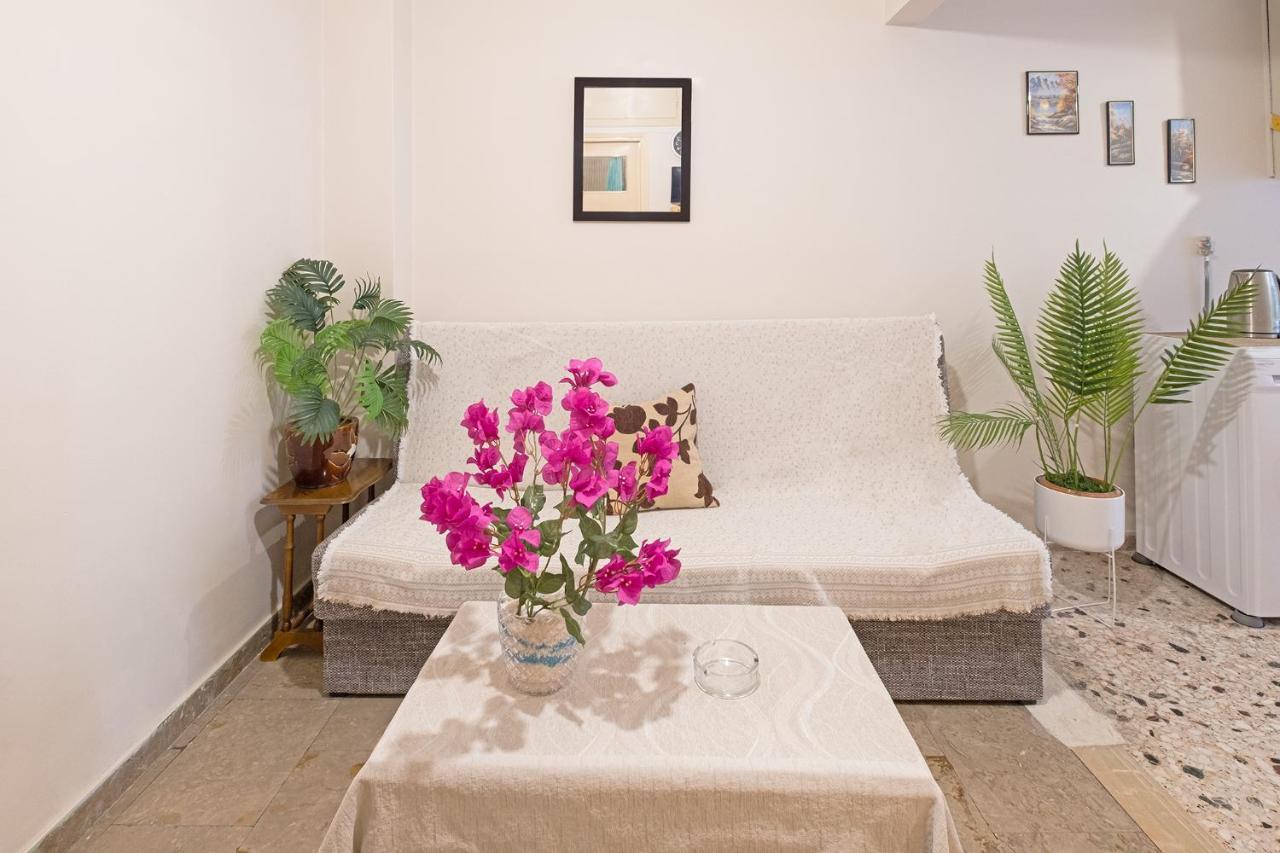 Serenity & Cozy Apartment Kalamata Ngoại thất bức ảnh